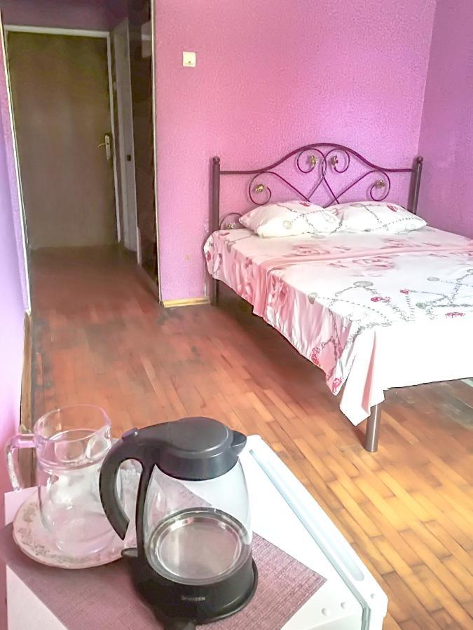 Гостиница Ива Gagra Exteriér fotografie