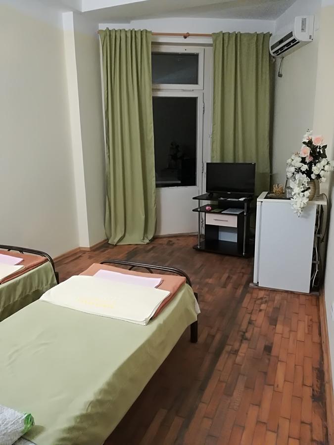 Гостиница Ива Gagra Exteriér fotografie